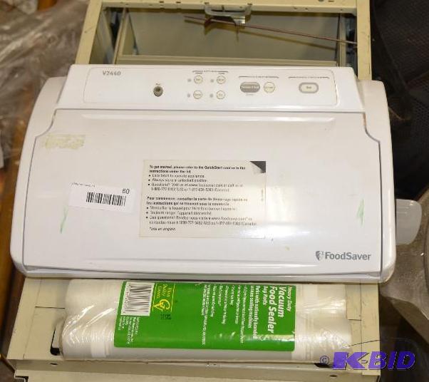 lot 60 image: Food Saver model V2440 vacuum food sealer...