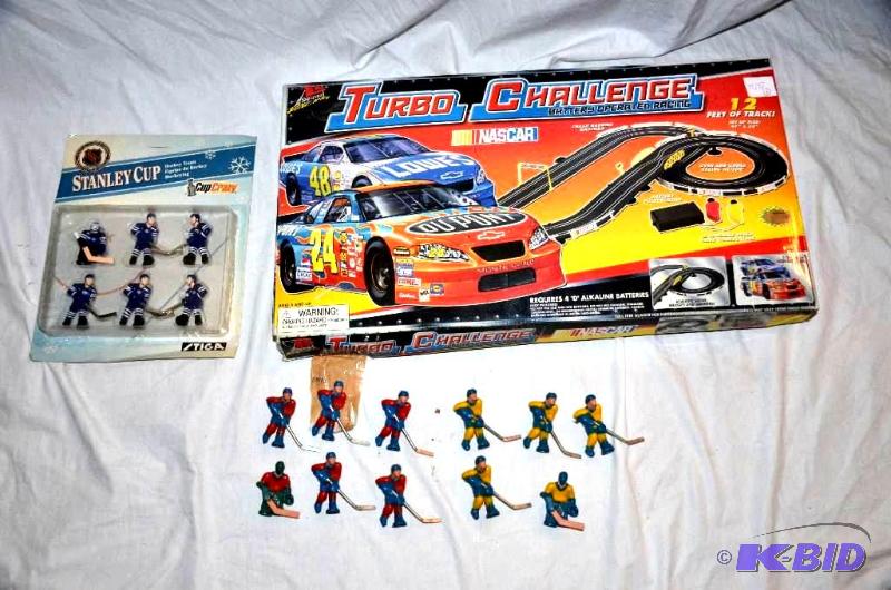 lot 107 image: Life line Racing - Turbo Challenge racing set...