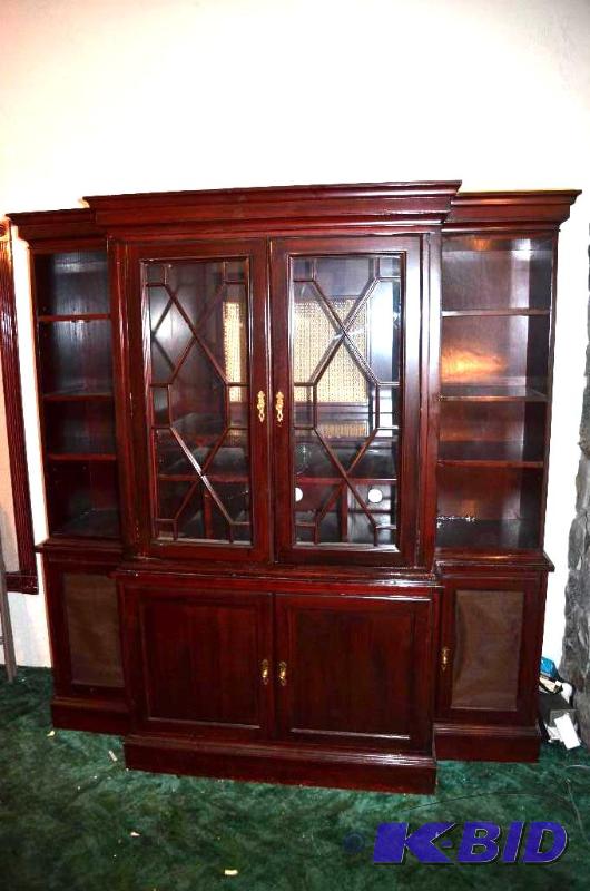lot 17 image: Wood Storage cabinet  tv cabinet 80x28x82&qu...