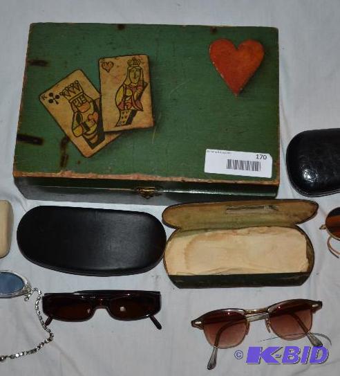 lot 170 image: 2 high end sun glasses - Emporio Armani, Gior...