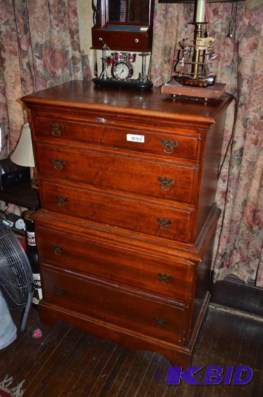 lot 22 image: Vintage wood chest of drawers 31x48x17",...