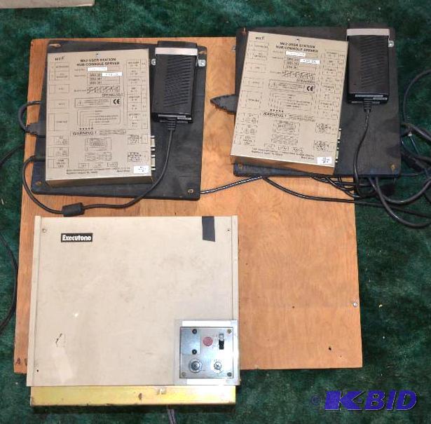 lot 225 image: Extone II Key Telephone system two Mk2 User S...