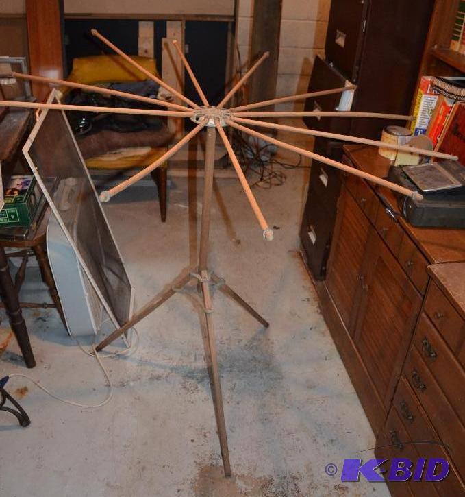 lot 265 image: Vintage wood clothes drying rack by Artmoore ...