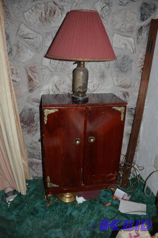 lot 304 image: Antique or vintage wood&nbspcabinet with 192...