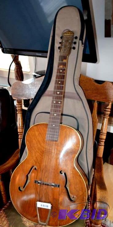 lot 3A image: RARE Vintage Manhattan Acoustic Guitar with ...