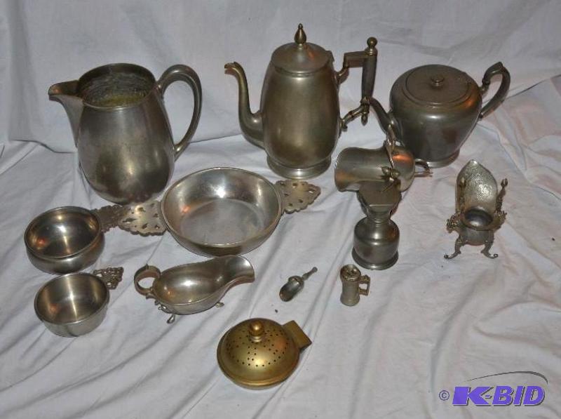 lot 85 image: &nbspCollectible pewter Reed & Barton #P...