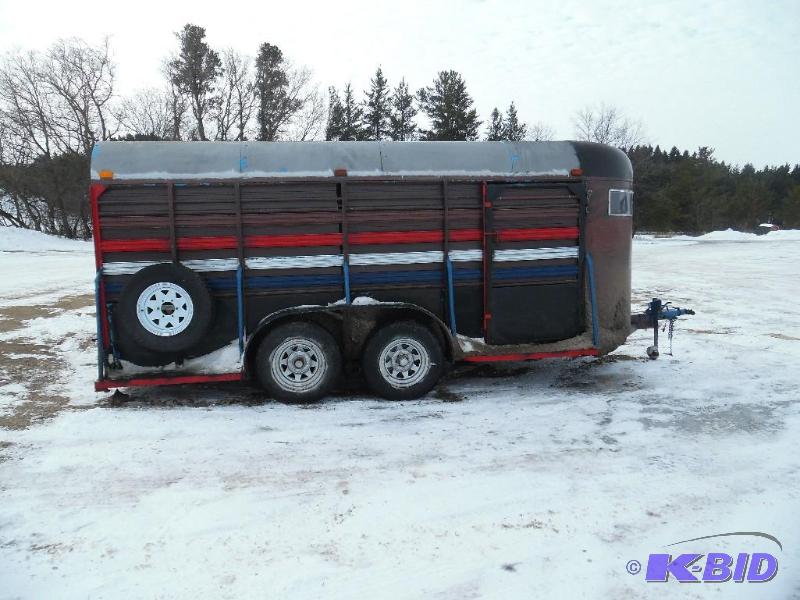 1972 Hale Livestock Trailer