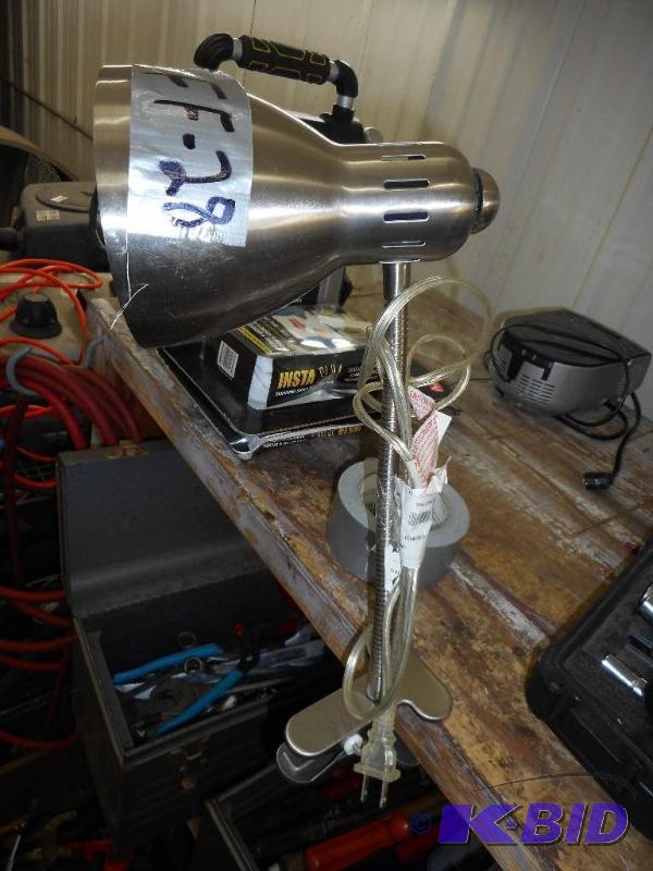 Clip on lamp