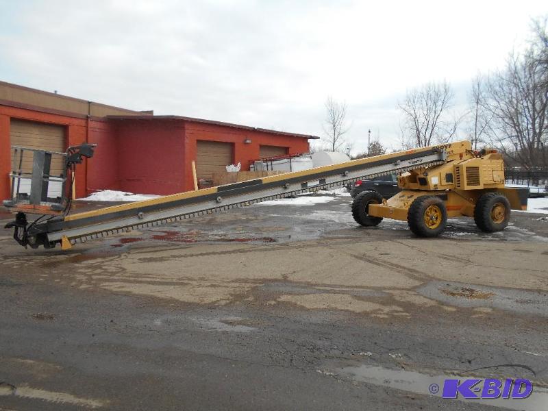 Grove MZ116B Boom Lift. 110 Working Height