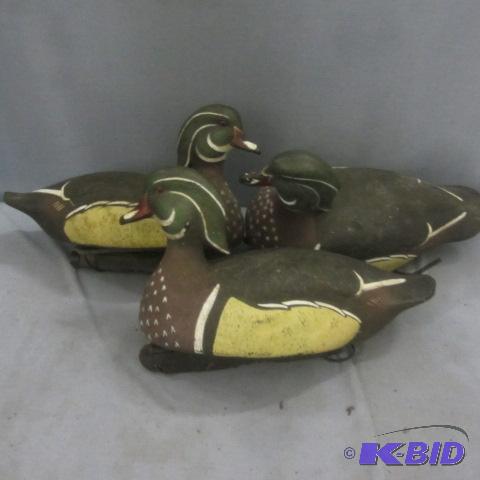 lot 105 image: Wood Duck Decoys