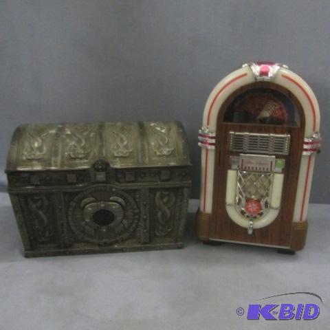 lot 138 image: Disney CD Player, AMFM Juke Box