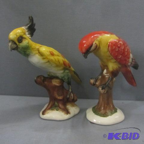 lot 16 image: Italian Bird Figures