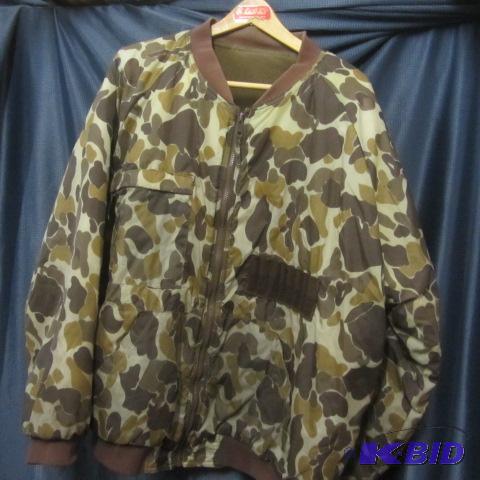 lot 204 image: Gander Insulated Jacket