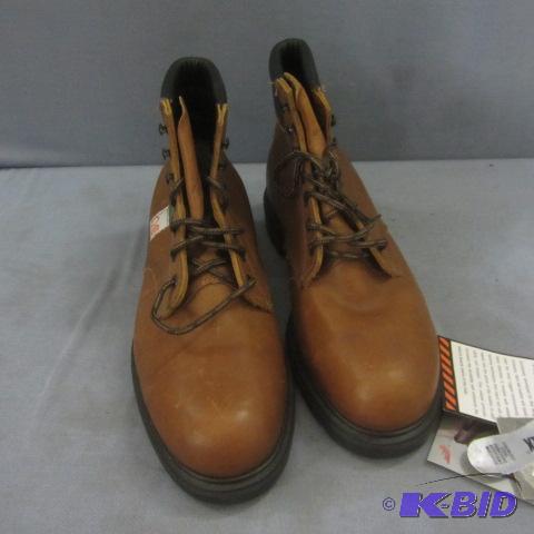 lot 217 image: Red Wing Steel Toe Work Boots