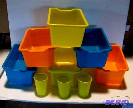 Lot of Plastic Bins and Organizer Cups - 2 ar...