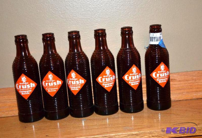 lot 120 image: 6 vintage Orange Crush glass bottles...