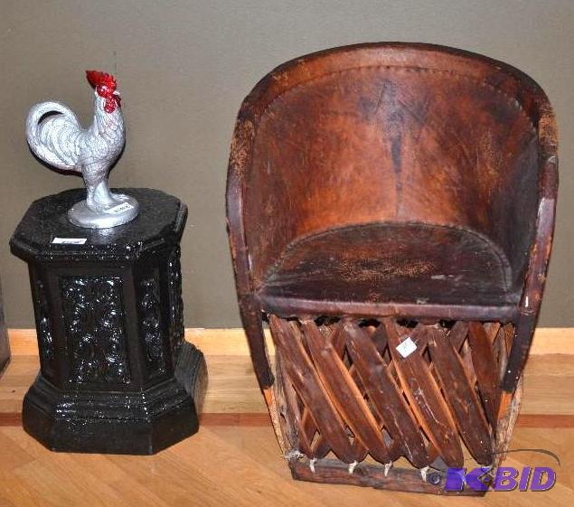 lot 32 image: Ceramic table 14x14x20. Does not include roos...