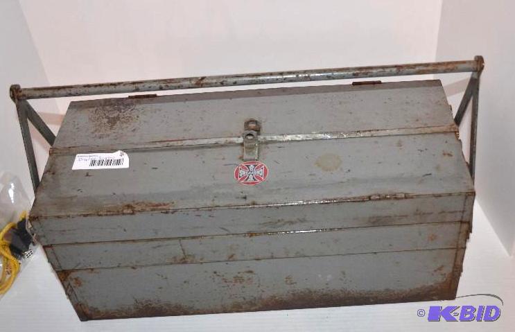lot 44 image: Duplex metal tool box with contents 8x19x9,&n...