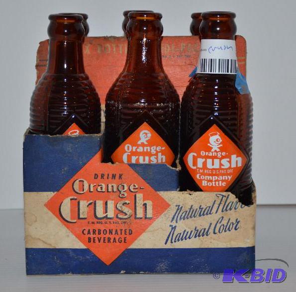 lot 62 image: Vintage 6 pack of Orange Crush bottles...