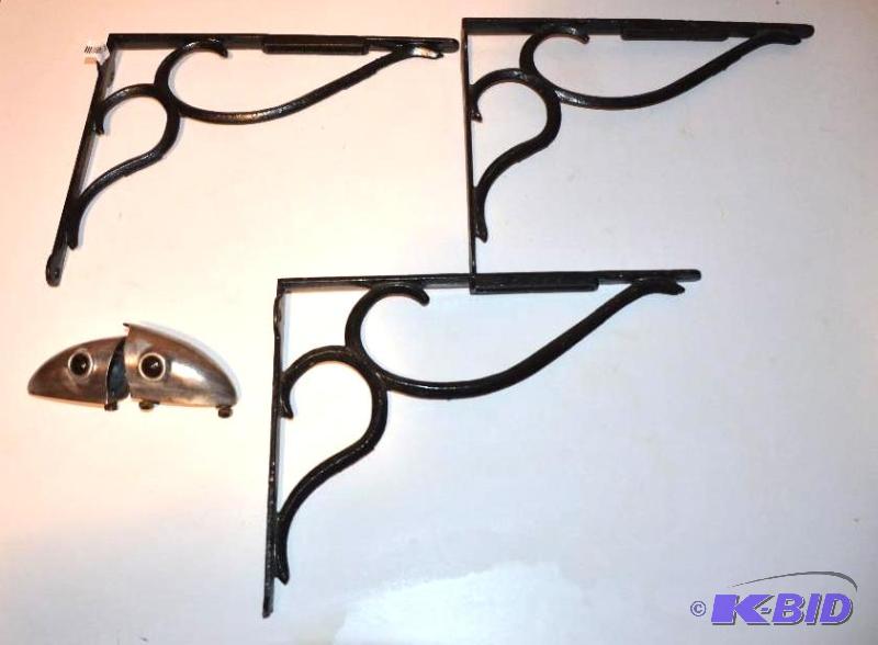 lot 78 image: 3 iron shelf brackets 15x12 2 metal items wit...