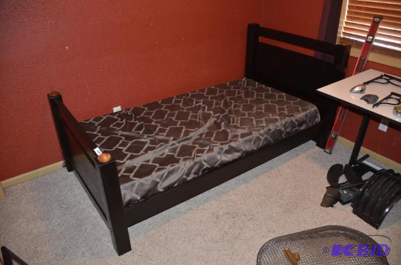 lot 86 image: Wood single bed frame. No mattress is include...