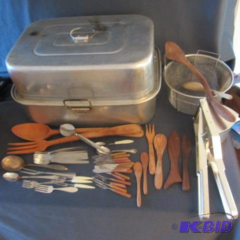 Roaster, Utensils