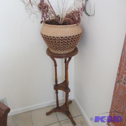 Plant Stand & Basket
