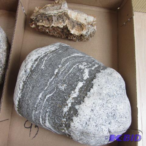 Beach Rock, Amethyst