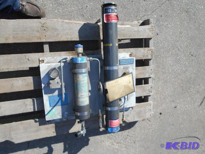 Bauer Air Purification Unit. NO RESERVE