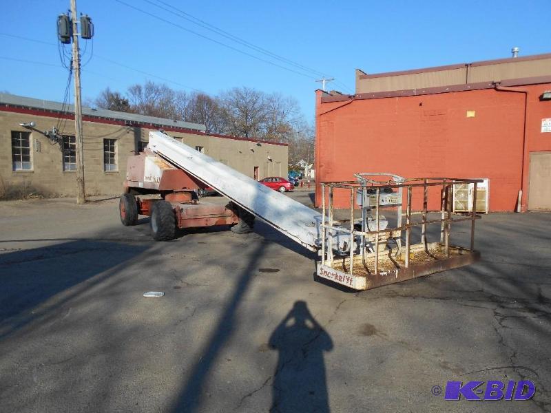 Snorkel TB-A80RD Boom Lift. 80 Height. Runs.