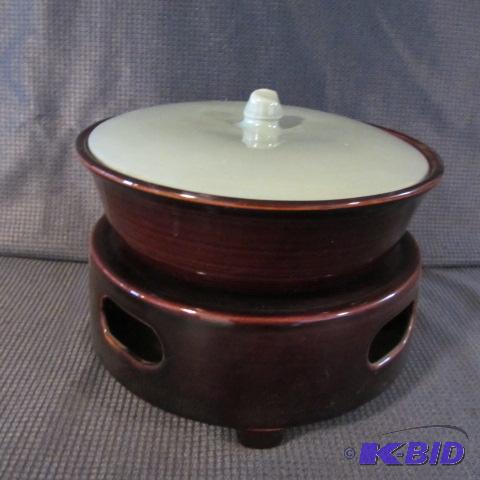 Red Wing Casserole & Stand