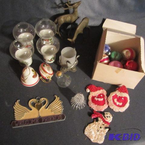 Metal Deer & Decorations