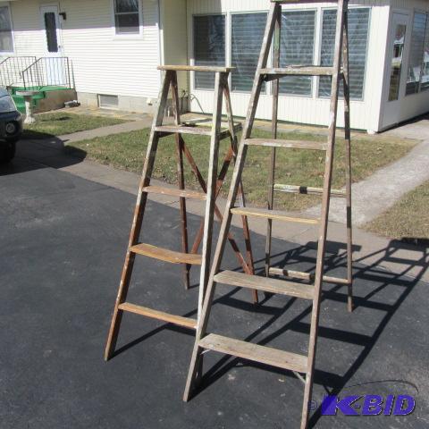 Wooden Step Ladders
