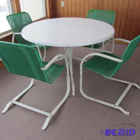 Patio Table & Spring Chairs