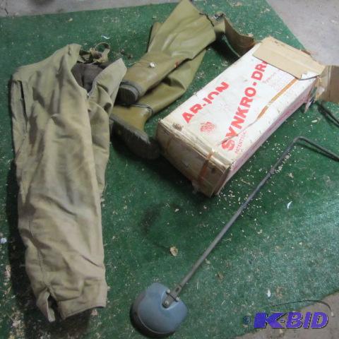 Ice Auger & Spoon, Waders