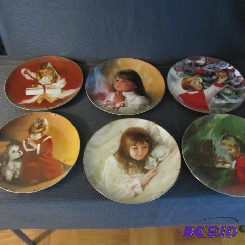 Children At Christmas Plates