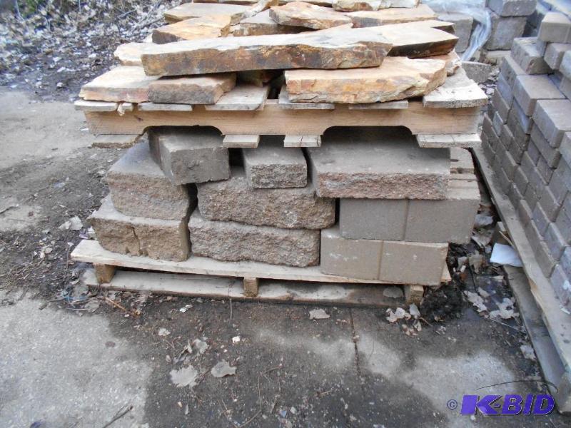 lot 33 image: Pallet of brick on the bottom in the photo.