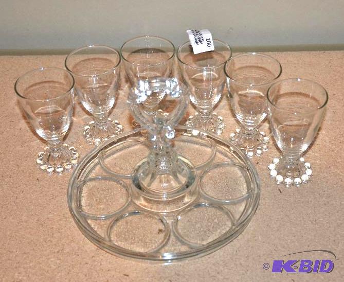 lot 100 image: glass cup tray with 6 cups...