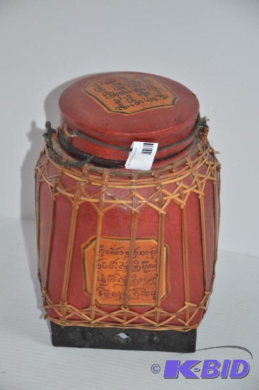 lot 11 image: Basketstorage container made in Thailand  1...