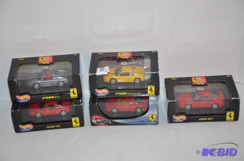lot 117 image: Hot Wheels 143 scale five cars collectible i...
