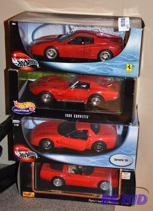 lot 118 image: 100% Hot Wheels - 118 scale cars are 9"...