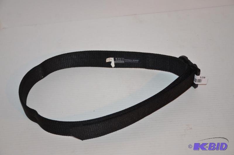 lot 129 image: 5.11 Tactical Series belt style 59405...
