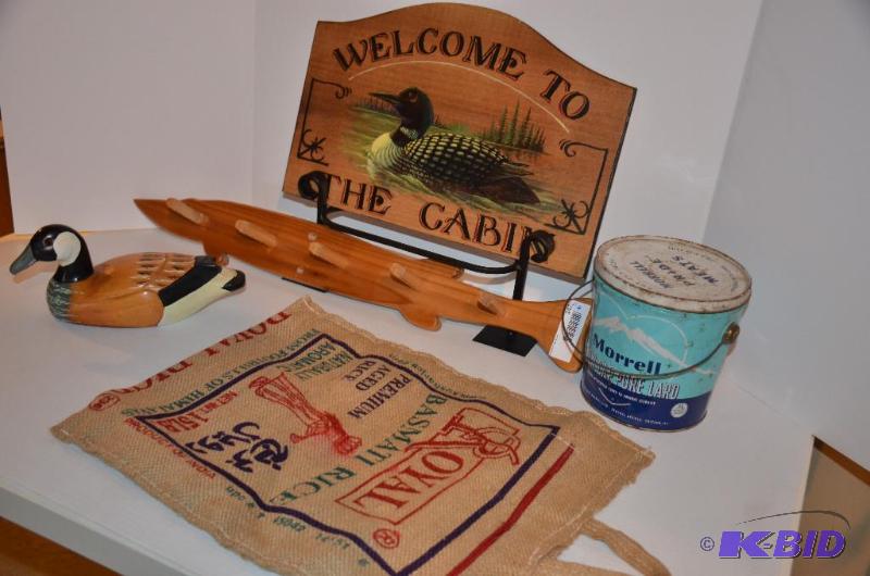 lot 147 image: Cabin decor - wood duck, plaque & holder,...