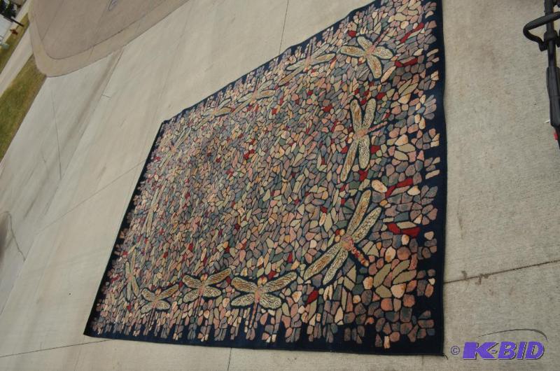 lot 197 image: Carpet 8 x11 feet...