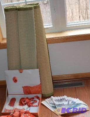 lot 22 image: 3 green Tatami mats made in Japan. 34&quotx...
