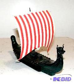 lot 117 image: Avon Viking Discoverer - 1977-1979 - Value in...
