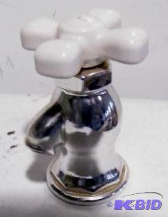 lot 129 image: Avon Just a Twist - Produced 1977-1978 - Has ...