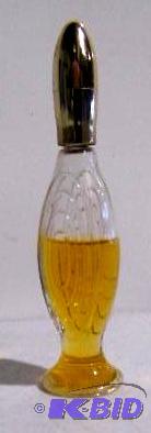 lot 147 image: Avon Minuette  - Produced 1970-1971 - Ha...