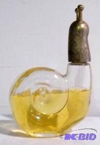 lot 150 image: Avon Bath Treasure Snail - Produced 1973-1976...