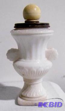 lot 182 image: Avon Bath Urn - Produced 1971-1973 - Empty - ...
